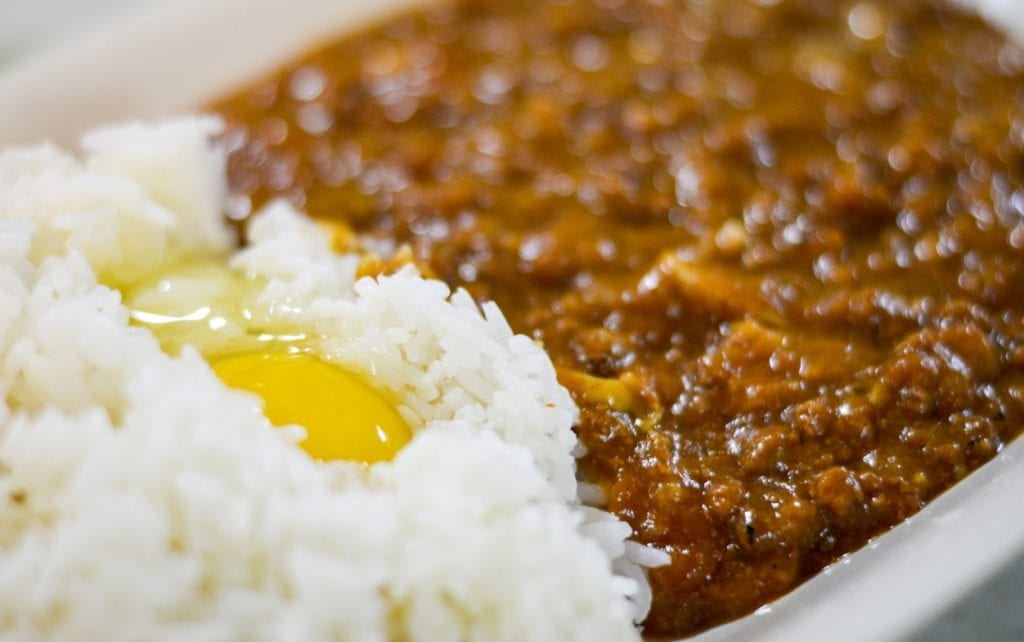 Beef Gravy Over Rice Recipe - Ground beef with brown gravy over steamed white rice