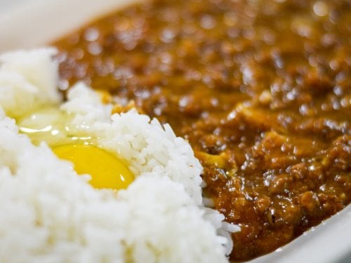 Beef Gravy Over Rice Recipe - Ground beef with brown gravy over steamed white rice