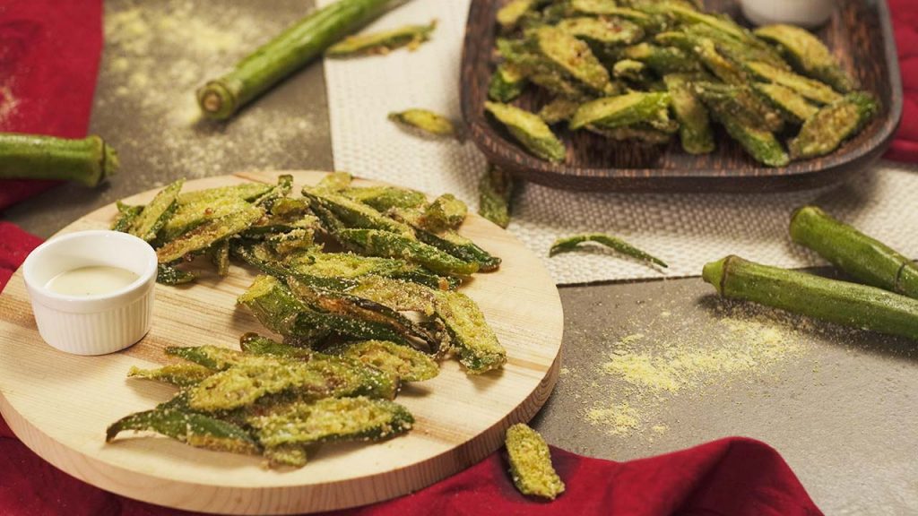 Copycat-Cracker-Barrel's-Breaded-Okra, a curnchy and non-slimy fried okra snack that you can also serve as an appetizer