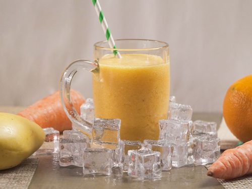 copycat-jamba-juice-orange-carrot-karma-smoothie-recipe