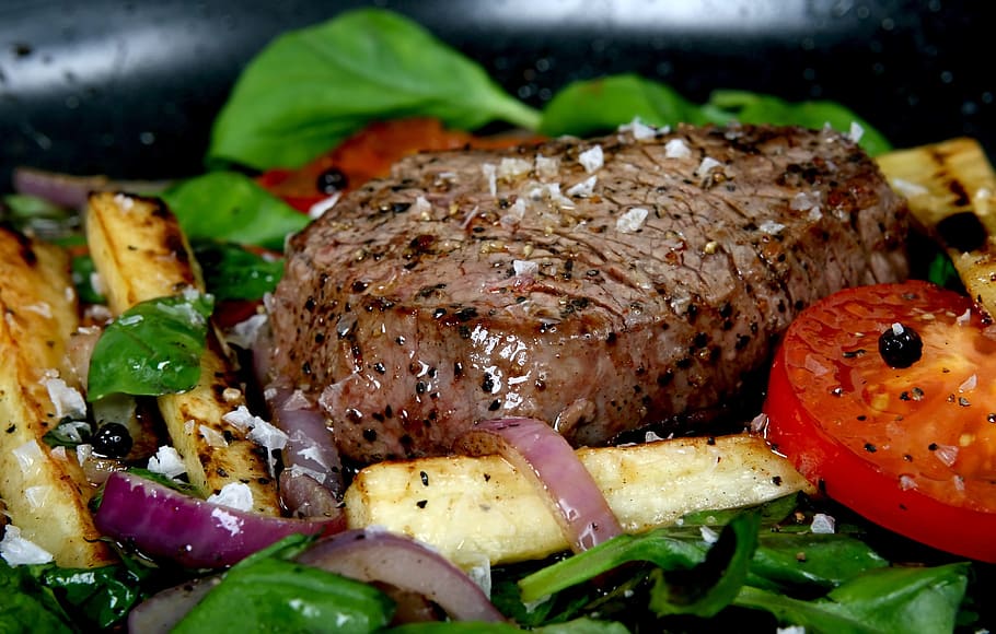 Copycat Outback Steakhouse Steak with Delightful Grilled Vegetables Recipe