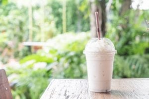 Copycat Steak and Shake Vanilla Milkshake Recipe