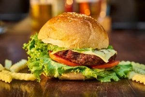 Easy Copycat Steak N’ Shake Garlic Cheeseburger Recipe