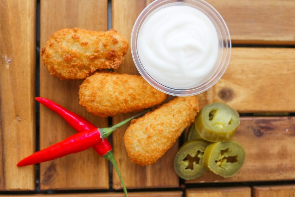 Fresh Mozzarella Jalapeno Poppers Recipe snack finger food