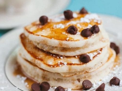 chocolate chip greek yogurt pancakes