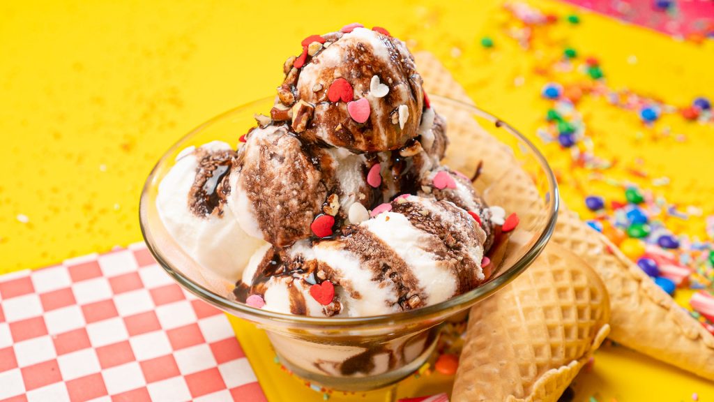 cold-stone-creamery-inspired-sweet-cream-ice-cream-recipe
