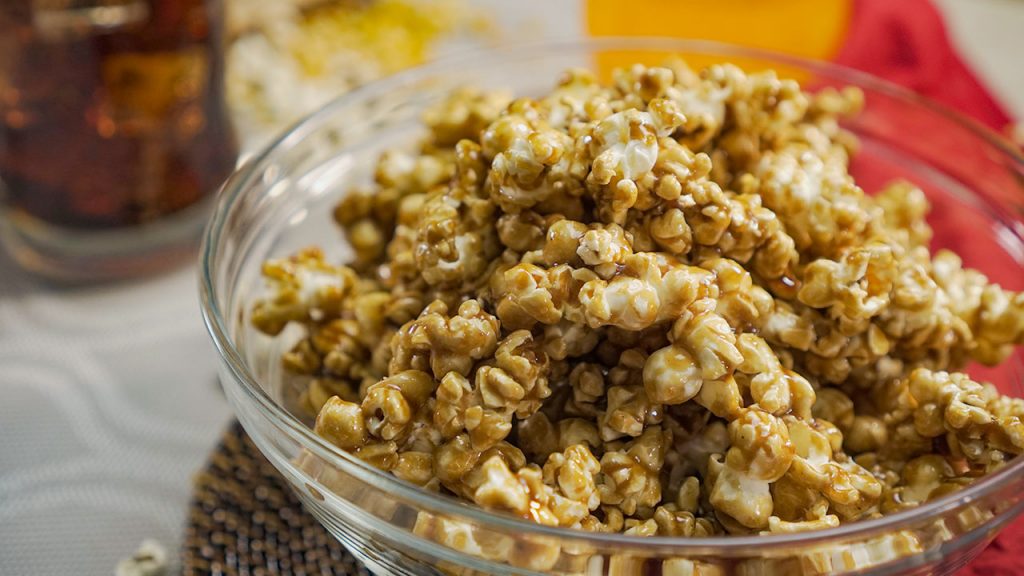 https://recipes.net/wp-content/uploads/2020/03/copycat-garretts-popcorn-recipe-1024x576.jpg