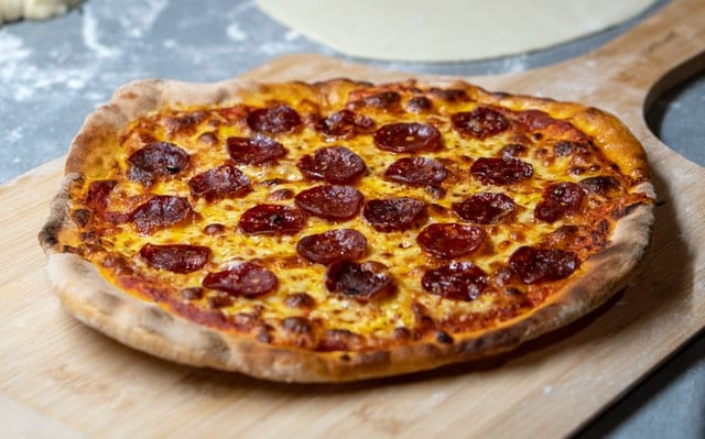 Homemade Copycat Pizza Hut Pepperoni Pizza Recipe