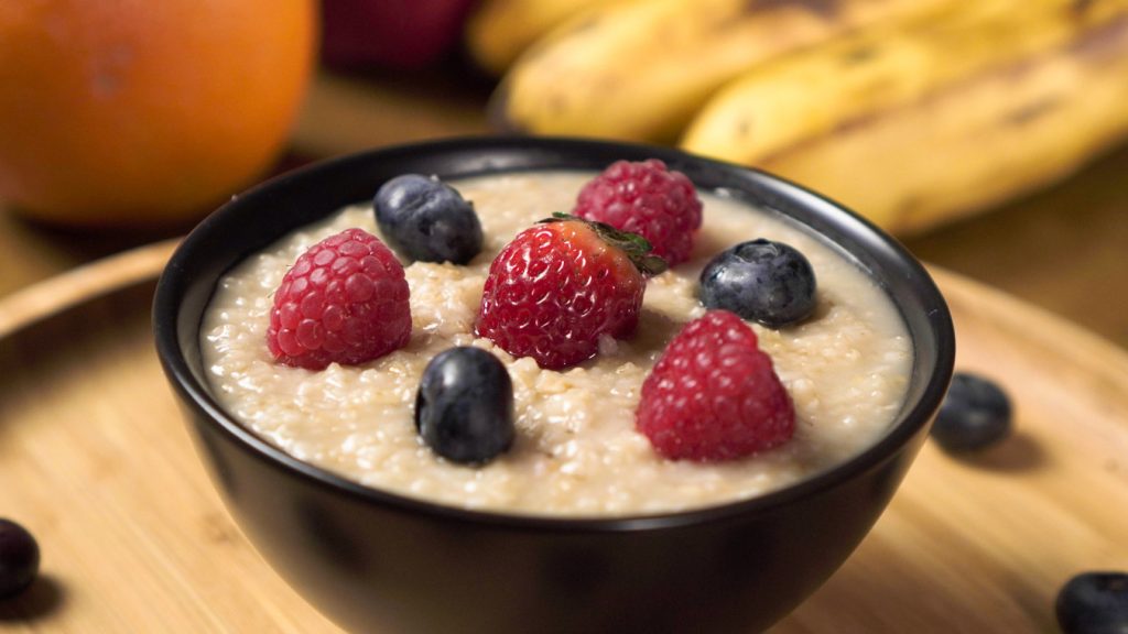 Diabetic-Friendly Maple Oatmeal