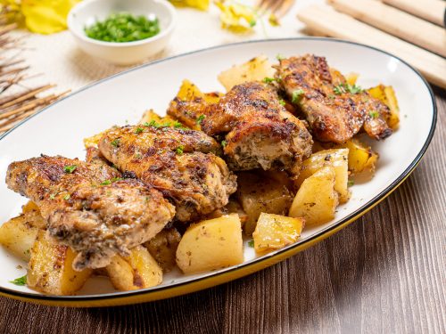 golden-herb-chicken-wings-and-potatoes-recipe