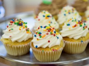 Greek Yogurt Honey Cupcakes Recipe
