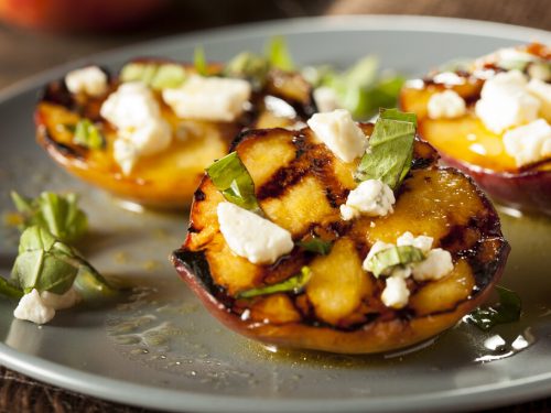 Hickory Smoked Grilled Peaches Recipe, grilled smoked fresh peach halves with blue cheese