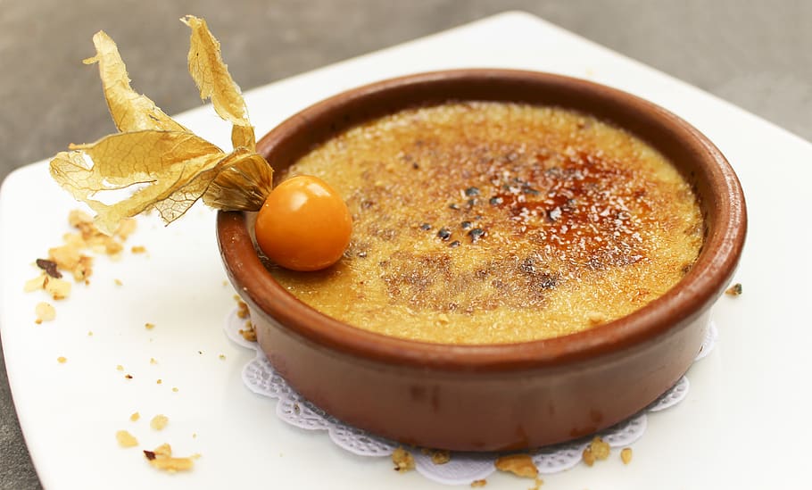 delicious maple creme brulee