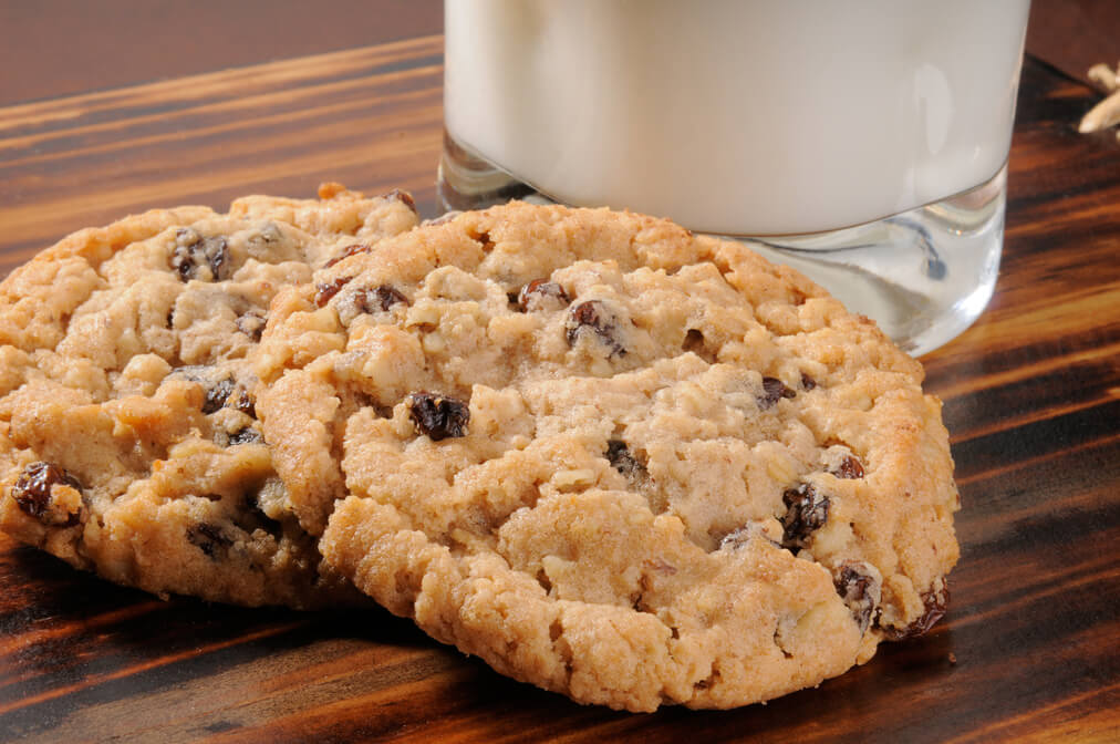 crispy raisin cookies