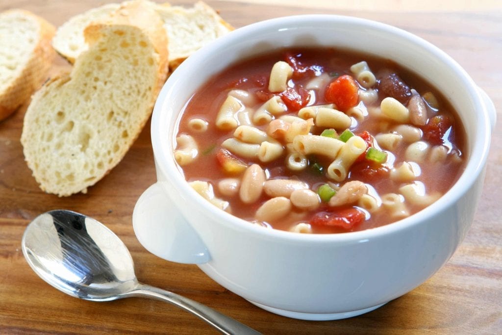 pasta e fagioli with slices of bread