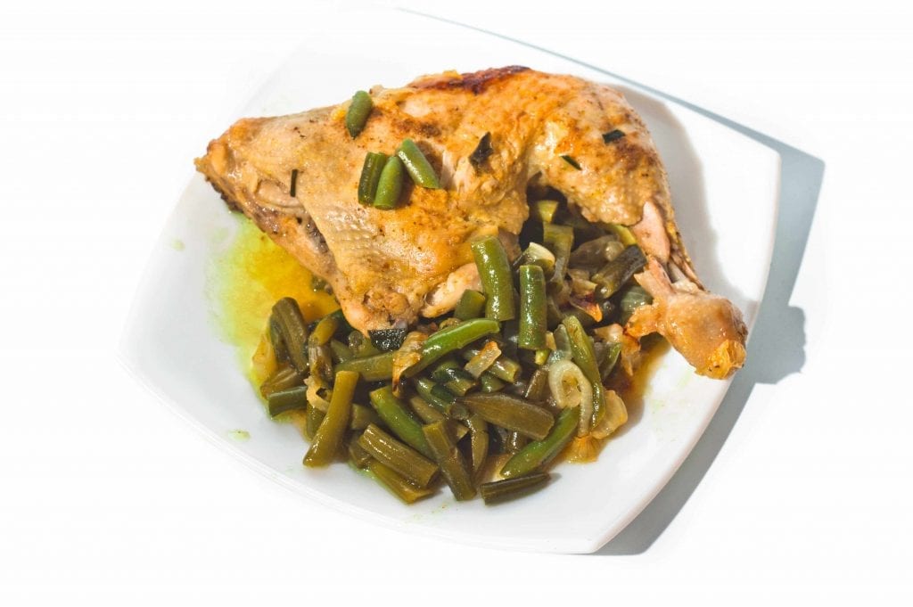 roasted or baked chicken leg with green beans