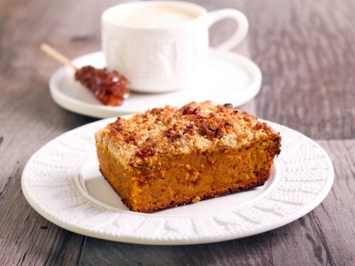 Pumpkin Coffee Cake Recipe, easy homemade spiced pumpkin coffee cake with streusel crumb topping