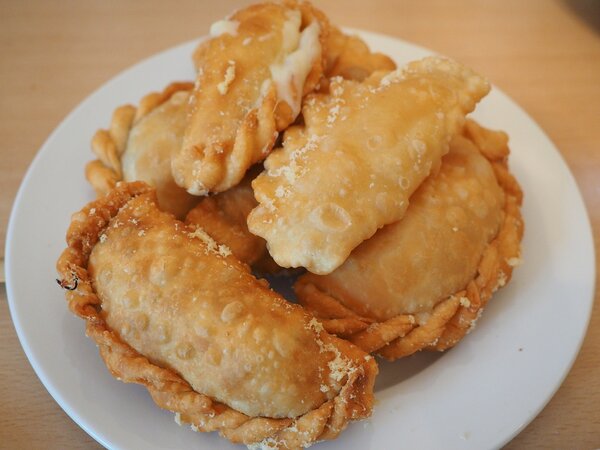 taco bell caramel apple empanada