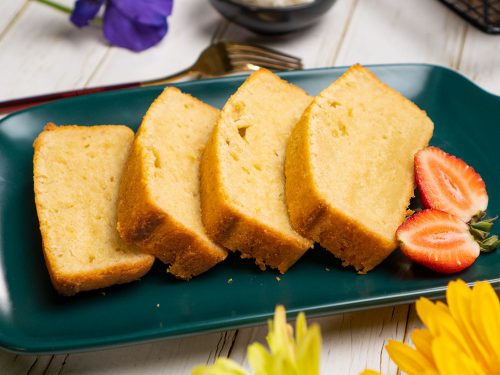 sara-lee’s-incredibly-moist-pound-cake-recipe