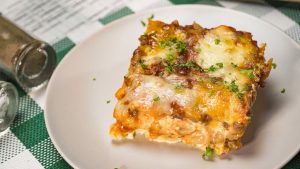 sour-cream-beef-macaroni-casserole-recipe