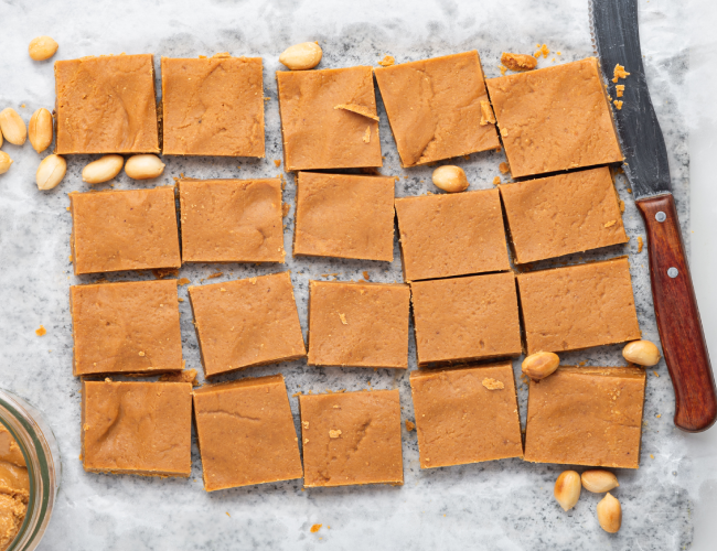 Three Ingredient Peanut Butter Fudge Recipe