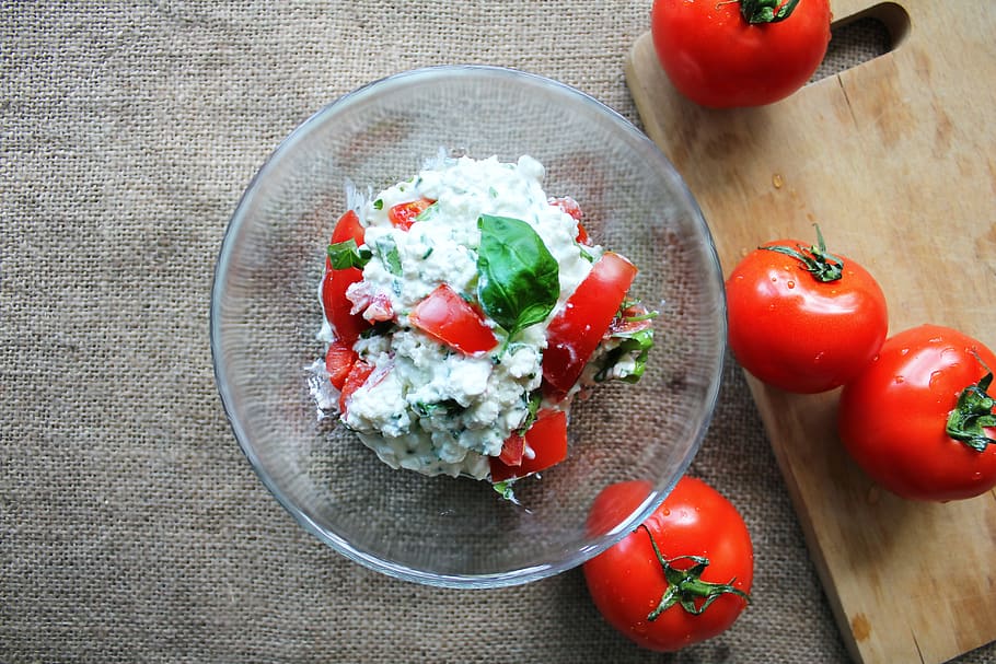 tomato cottage cheese