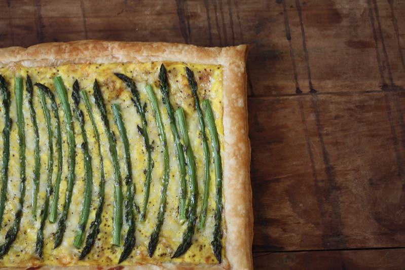 Asparagus Gruyere Tar