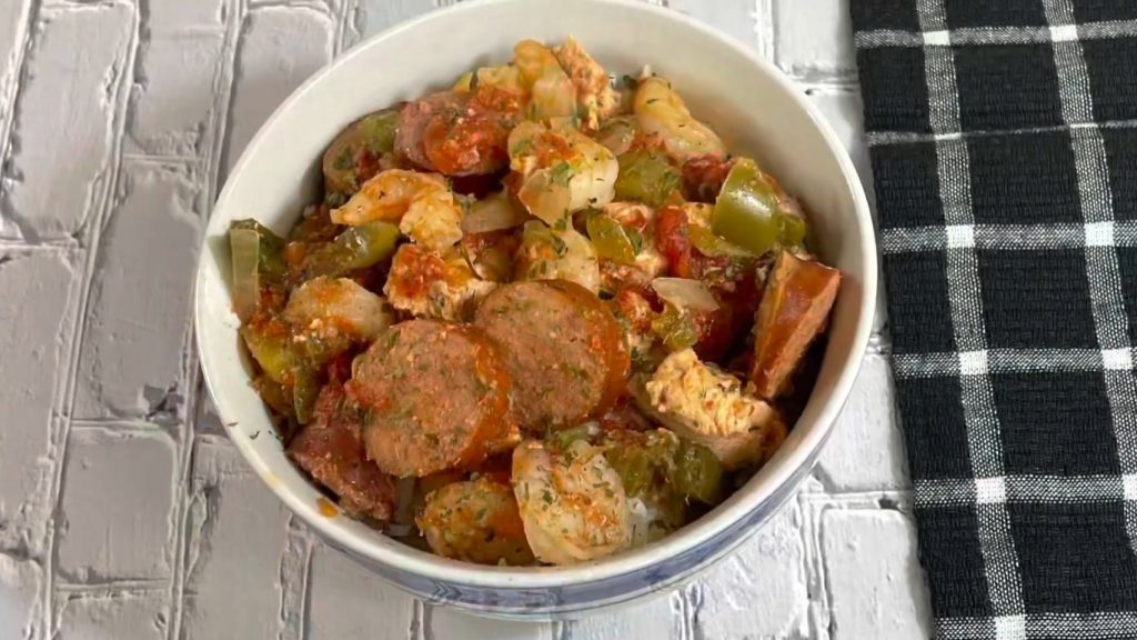 All-Day Jambalaya: Slow Cooker Comfort in a Bowl