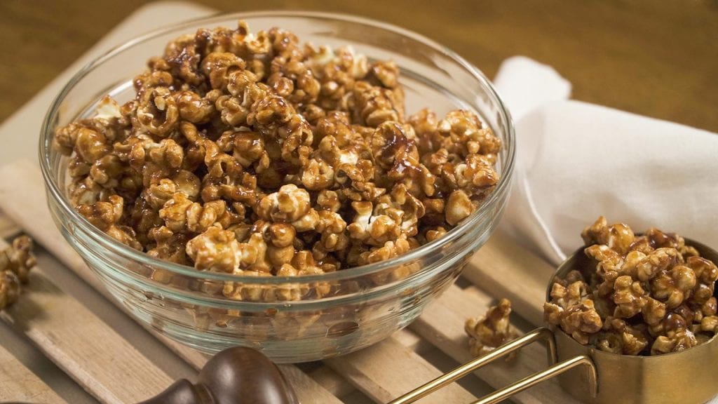 Homemade-Caramel-Popcorn