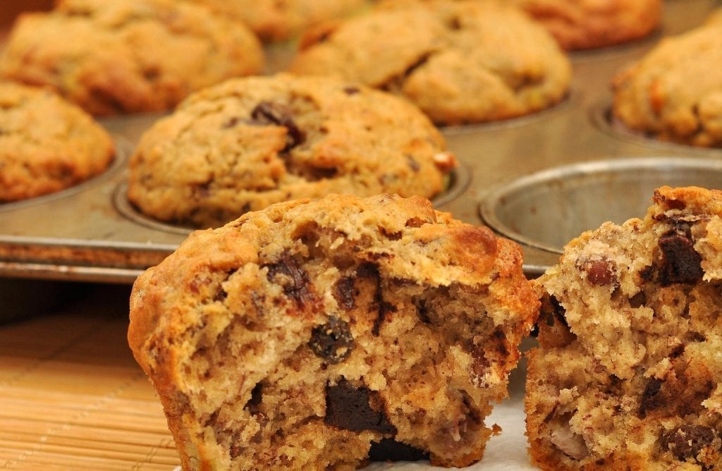 Banana Cupcakes with Dark Chocolate Chunks Recipe