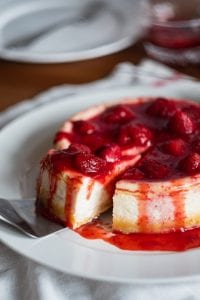 Pudding Rich Strawberry Ring Cake Recipe