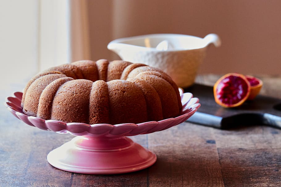 delicious almond cream cheese pound cake