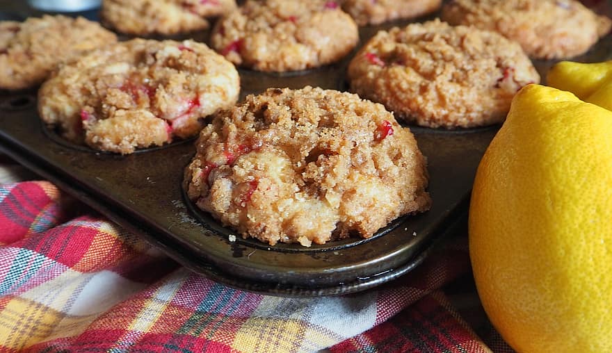 Apple And Blackberry Crumble Muffins Recipe