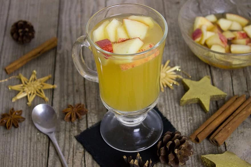 cool apple cider punch