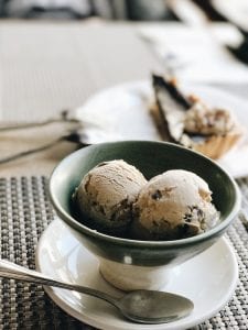 Baskin-Robbins Oreo Cookies ‘N Cream Ice Cream Recipe
