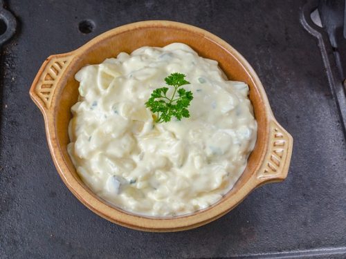 delicious blue cheese dressing