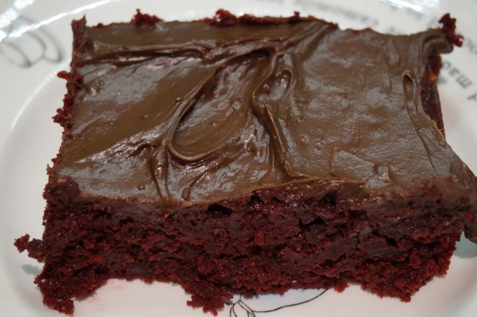 Simple Moist Chocolate Cake (No Butter) - Riverten Kitchen