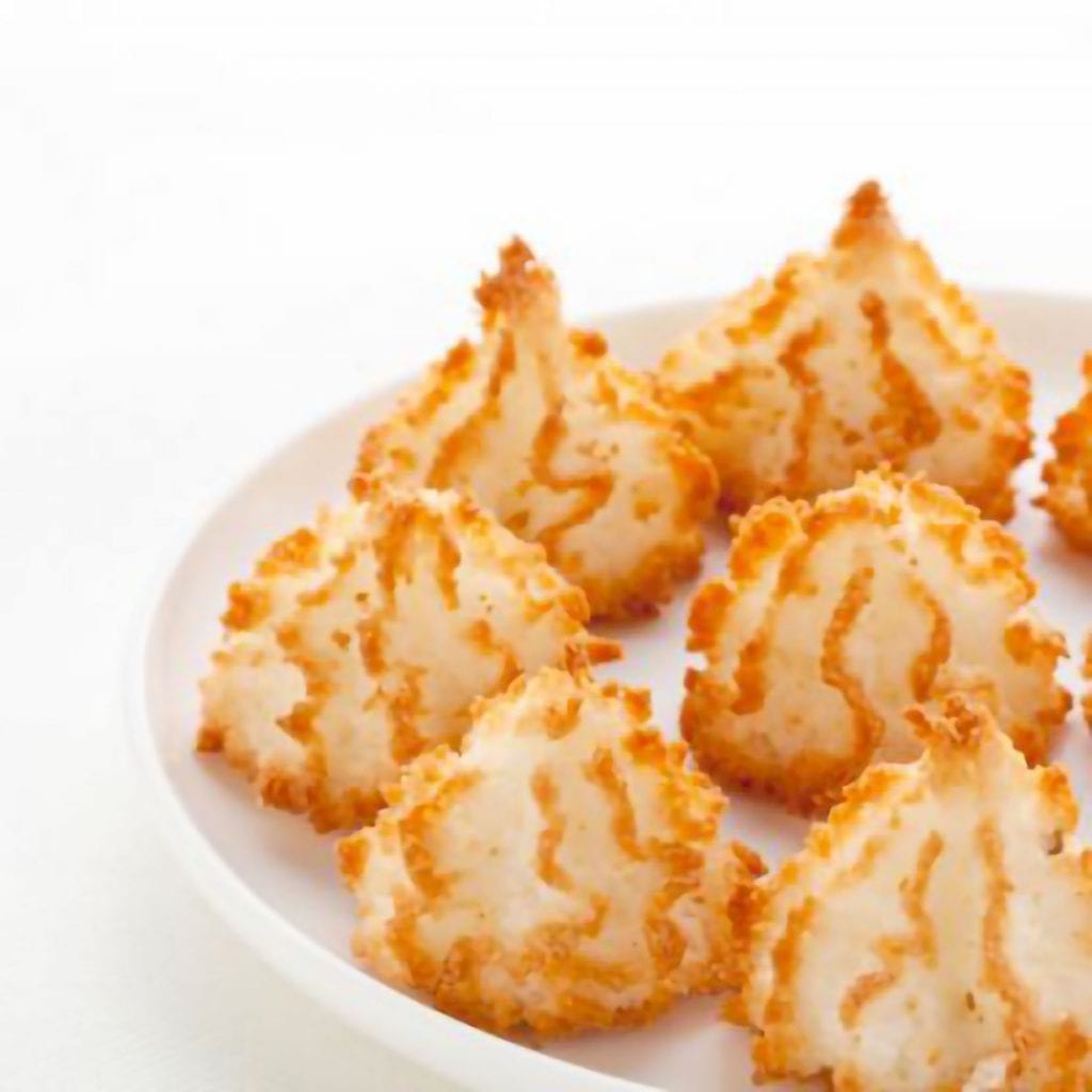 coconut almond macaroons