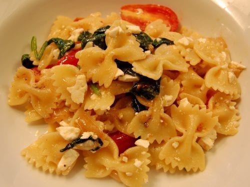 farfalle pasta with vegetables