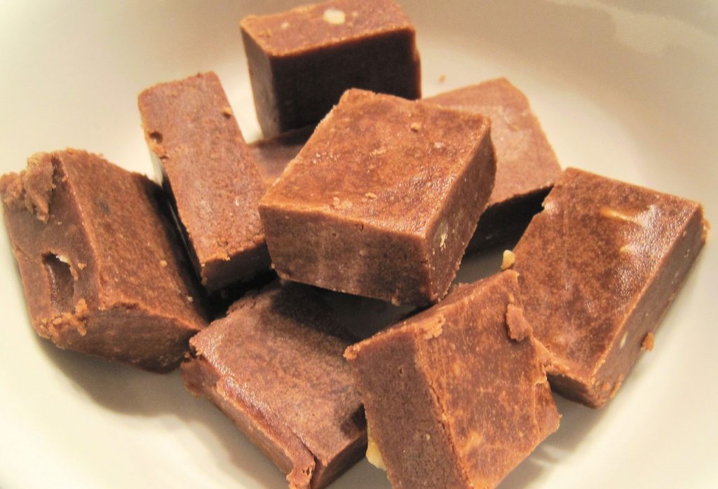 copycat wendy's easy six minute fudge