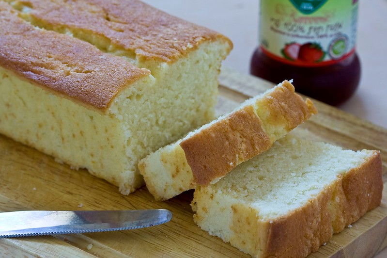 cream cheese pound cake