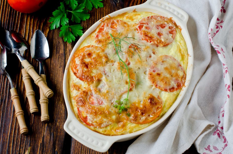 Egg and Tomato Casserole Recipe, tomato casserole with fresh tomato slices and cheese