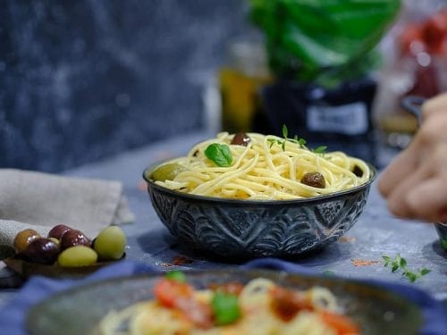 delicious herb spaghetti squash