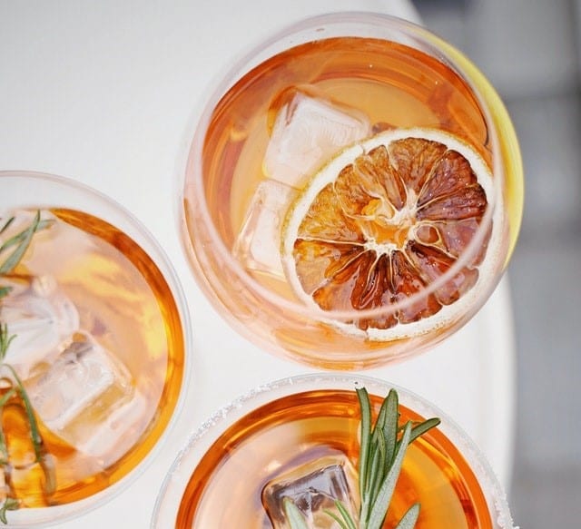 iced citrus sun tea