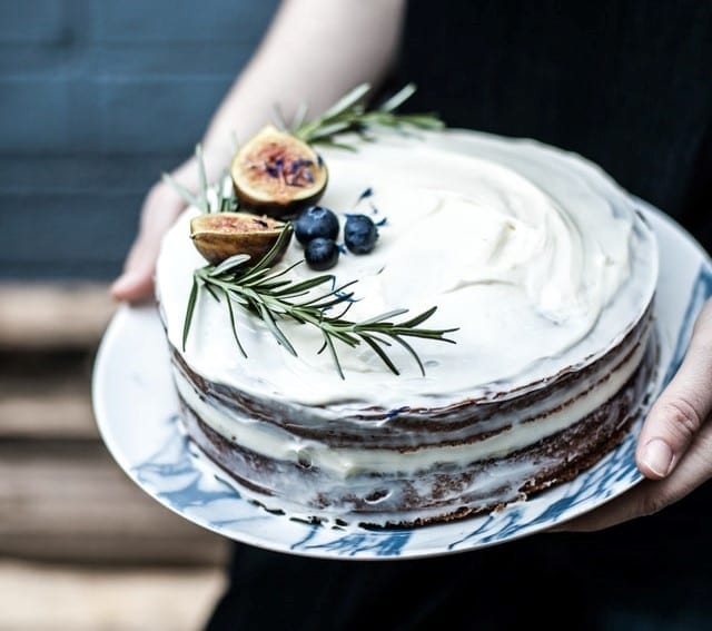 jello surprise cake