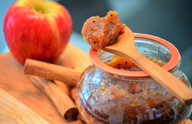Copycat Mrs. Perry’s Crockpot Applesauce Recipe