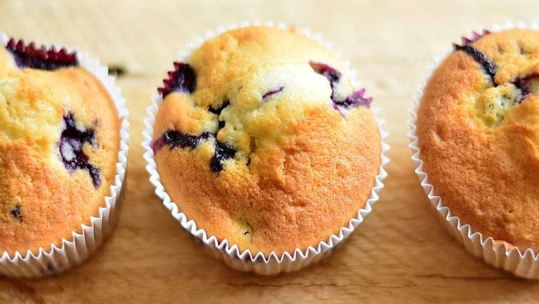 Microwave Mini Muffins