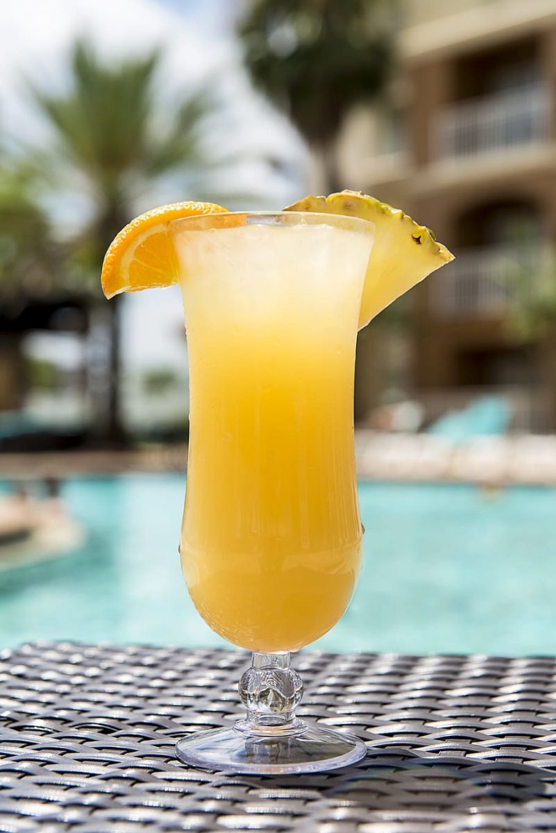 https://recipes.net/wp-content/uploads/2020/04/orange-and-pineapple-punch-recipe-scaled.jpg