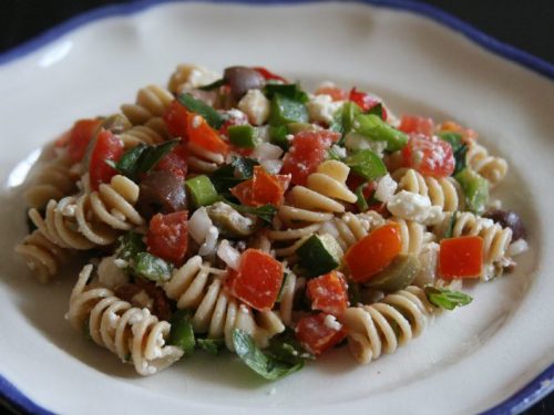 pasta salad with fruits