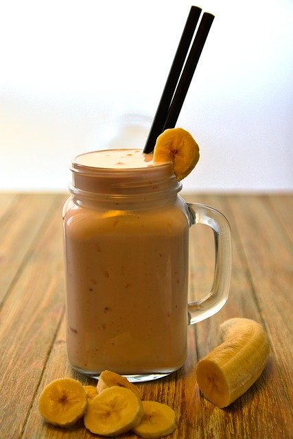 sweet peanut butter banana smoothie
